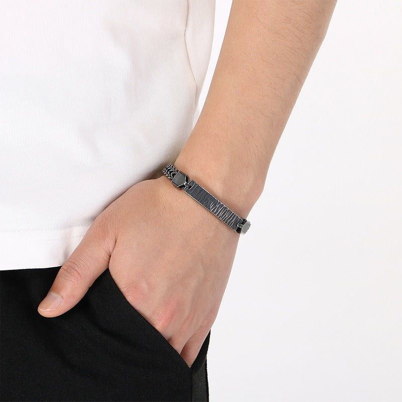 Kemstone ID Plate Bracelet for Men Titanium Steel Curved Bar Textured Chain KB211647-KFC