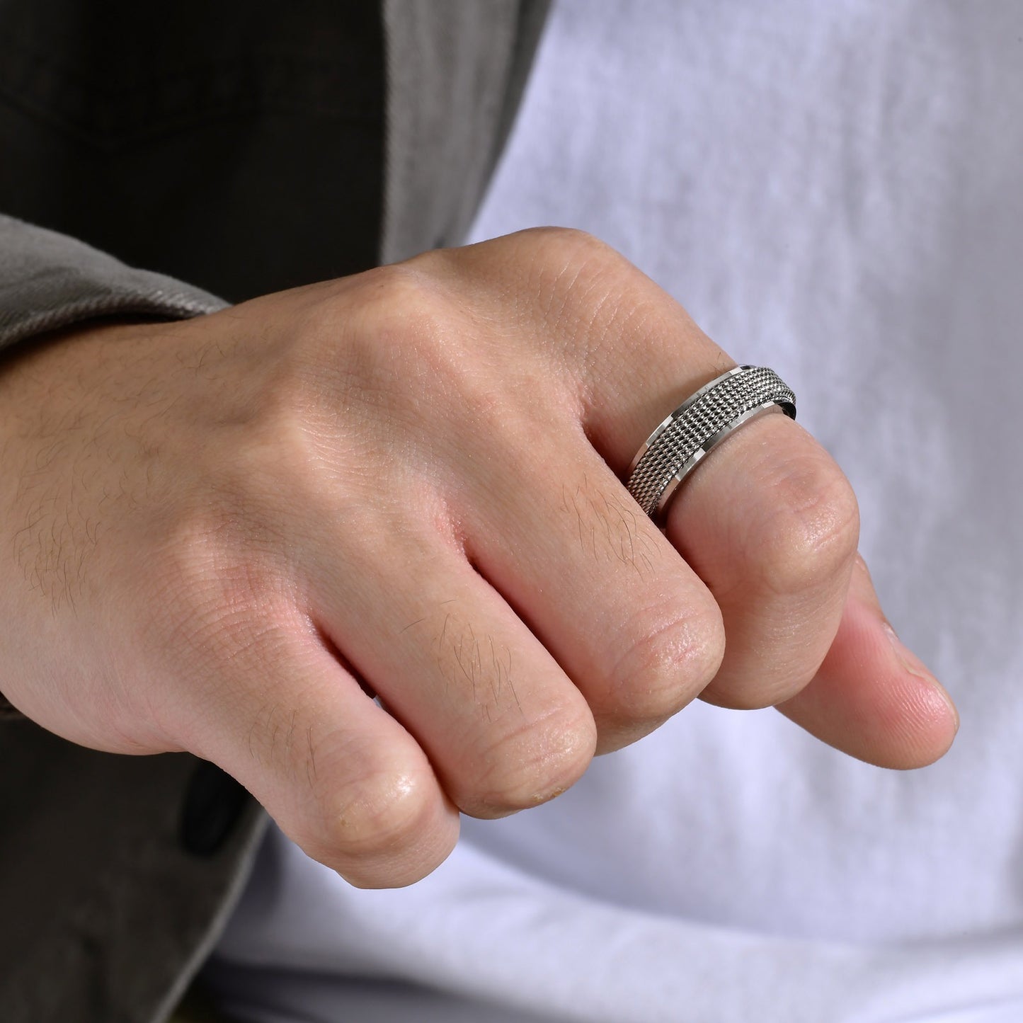 Stainless Steel Spinner Ring for Men – Chain Mesh Design | Fidget Band Ring R-664