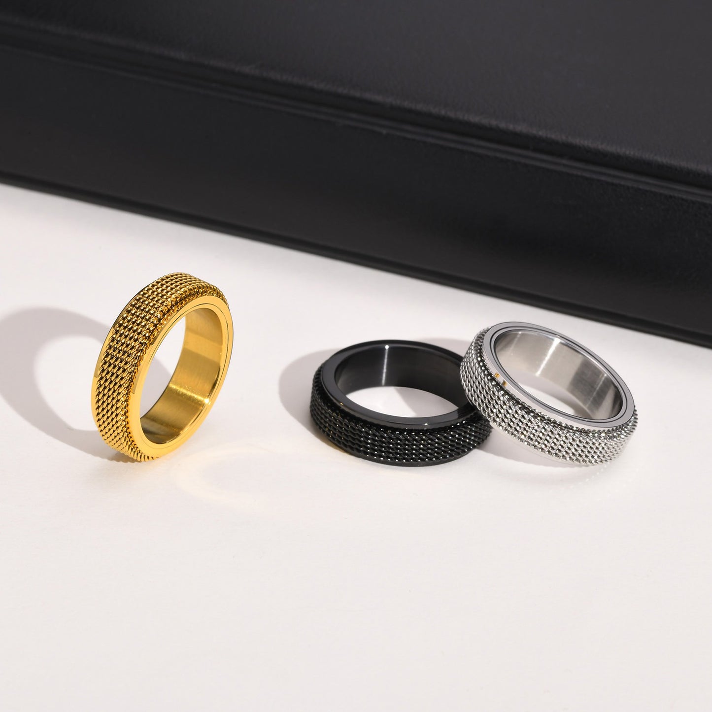 Stainless Steel Spinner Ring for Men – Chain Mesh Design | Fidget Band Ring R-664