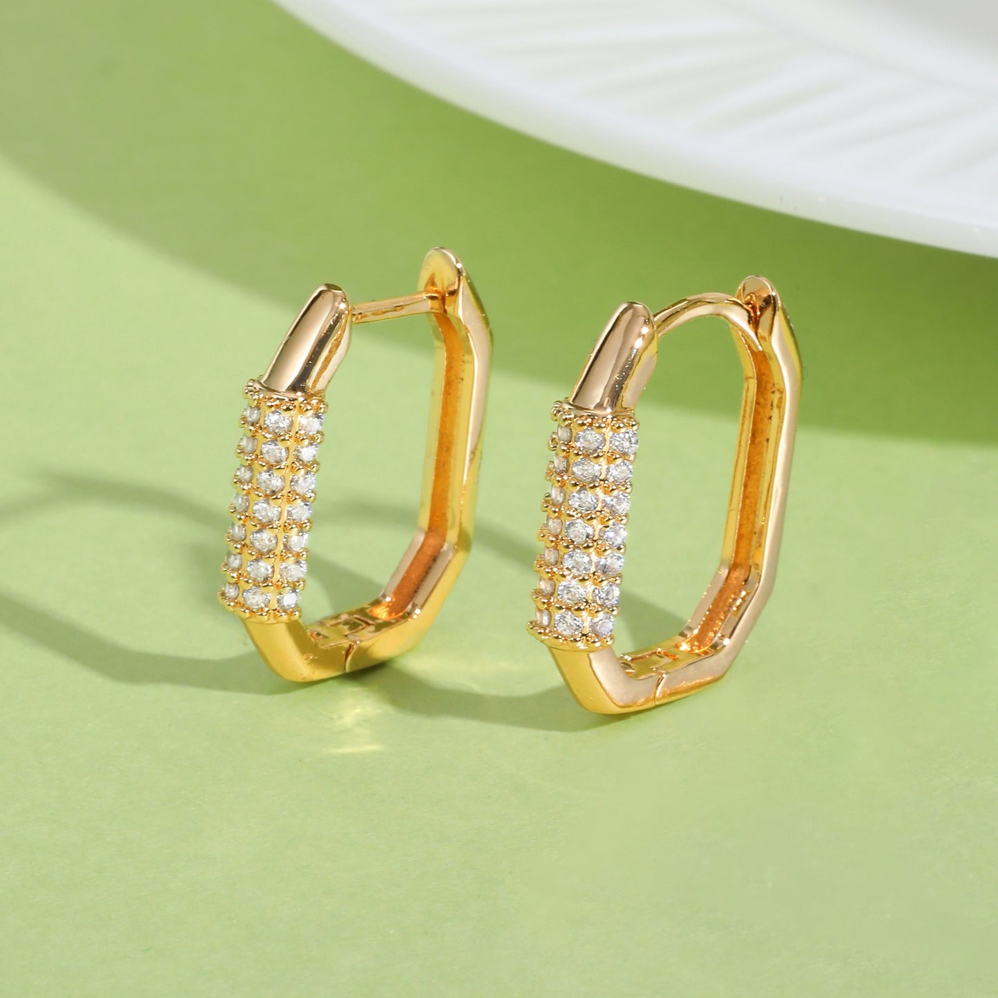 Elegant Copper Geometric Hoop Earrings with Zircon Accents – Timeless Minimalist Jewelry for Women EBD-389