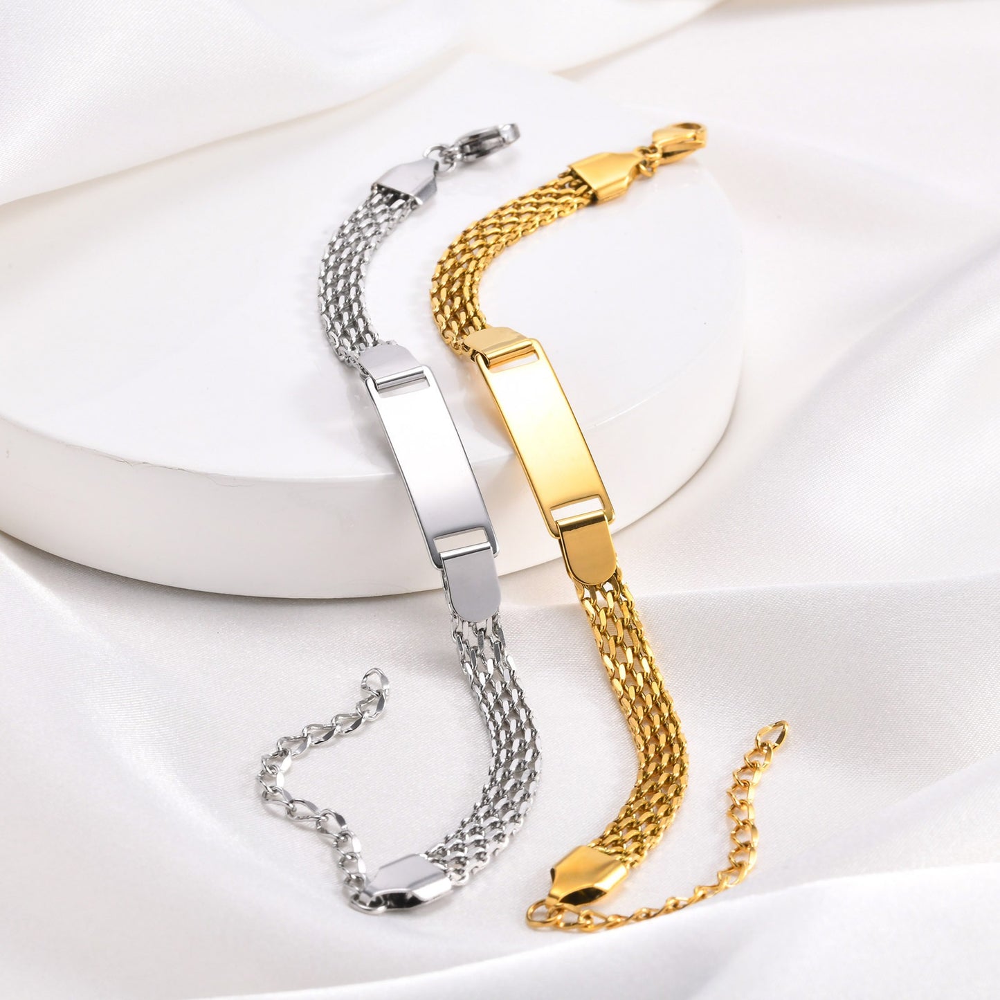 Pulsera de cadena de acero inoxidable personalizada para mujer - Grabable y elegante BR-1599