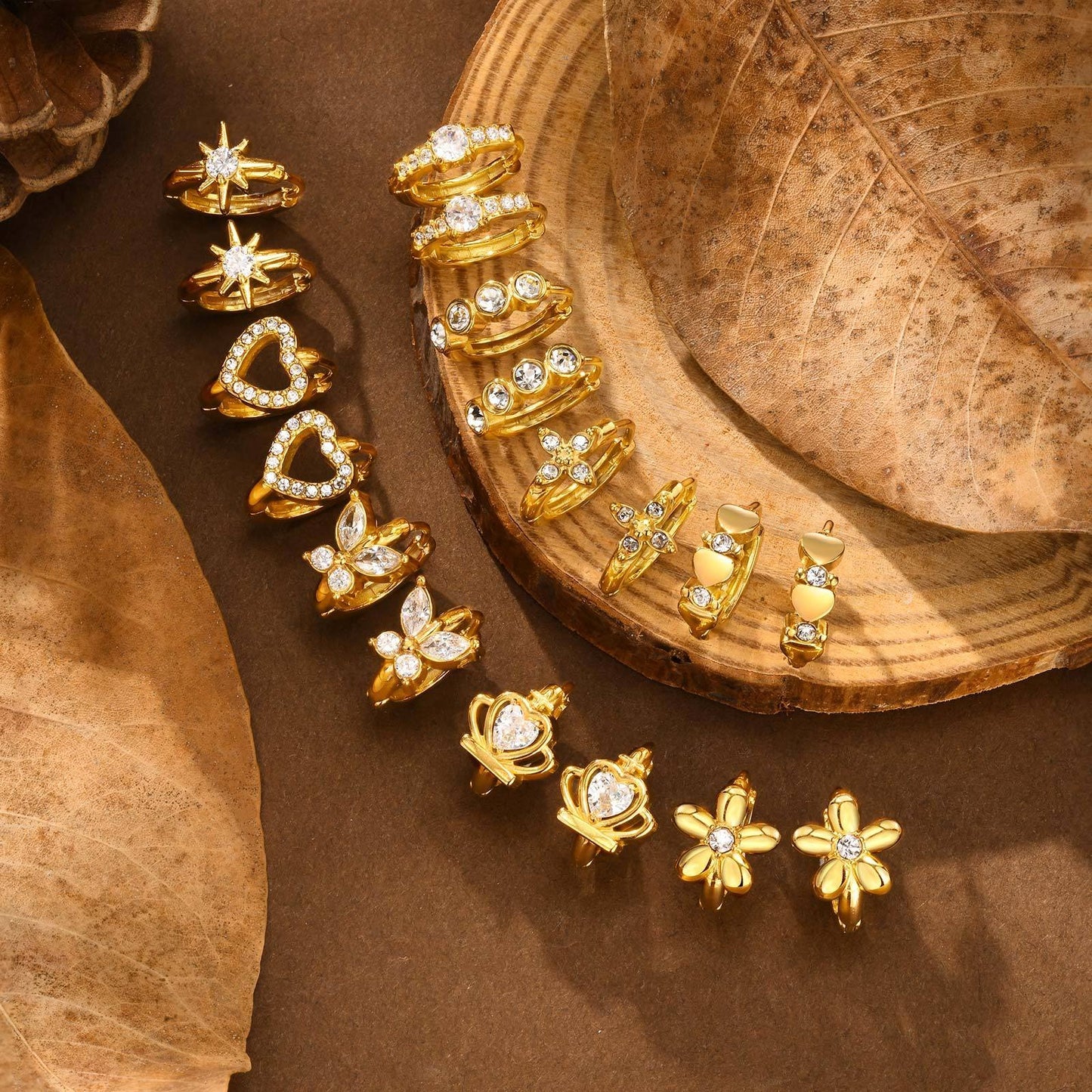 Preciosos aros de acero inoxidable dorado con circonitas: corazón, estrella, cruz y más estilos EH-722