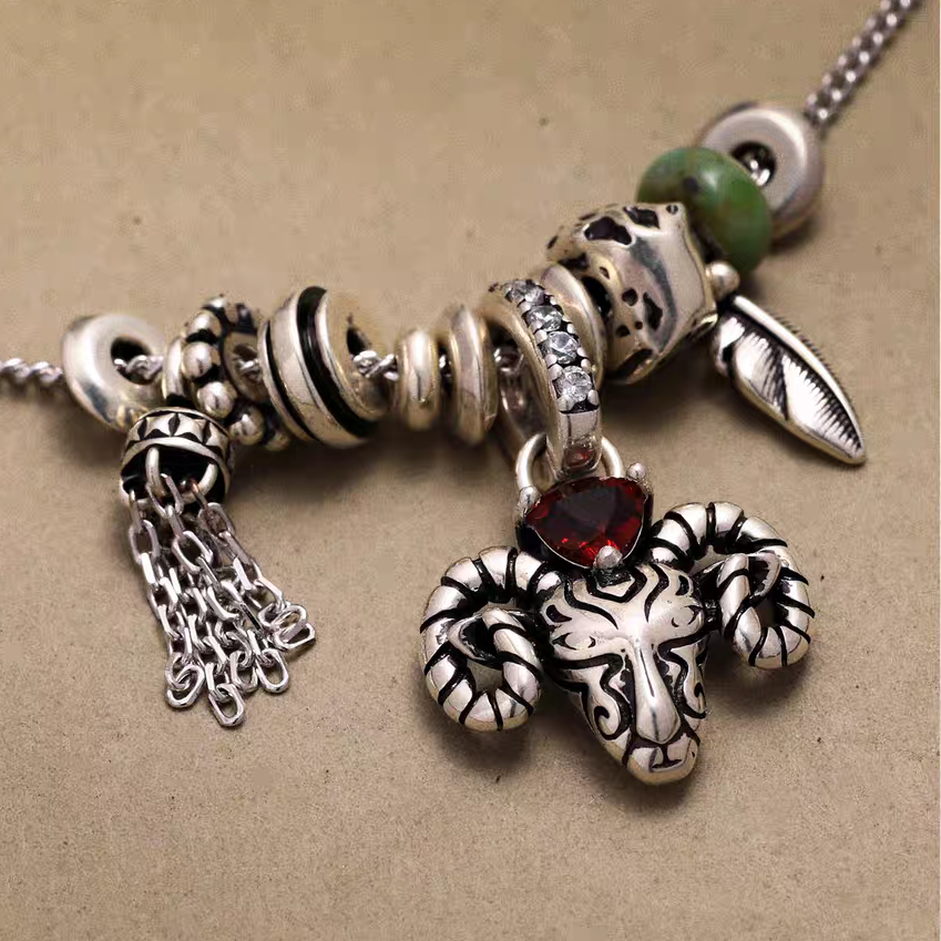 Kemstone Antelope Necklace – 925 Silver Vintage Pendant with Garnet & Turquoise, Adjustable Urban Nomadic Style EM-XXZSN376