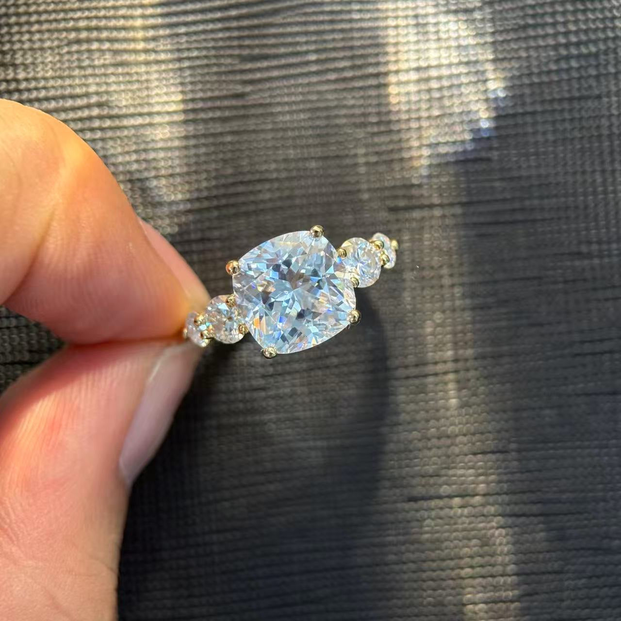 Kemstone Square Cushion Cut Moissanite Five-Stone Ring for Women, 1–6 Carat | S925 Gold-Plated Bridal Engagement Ring SU542R