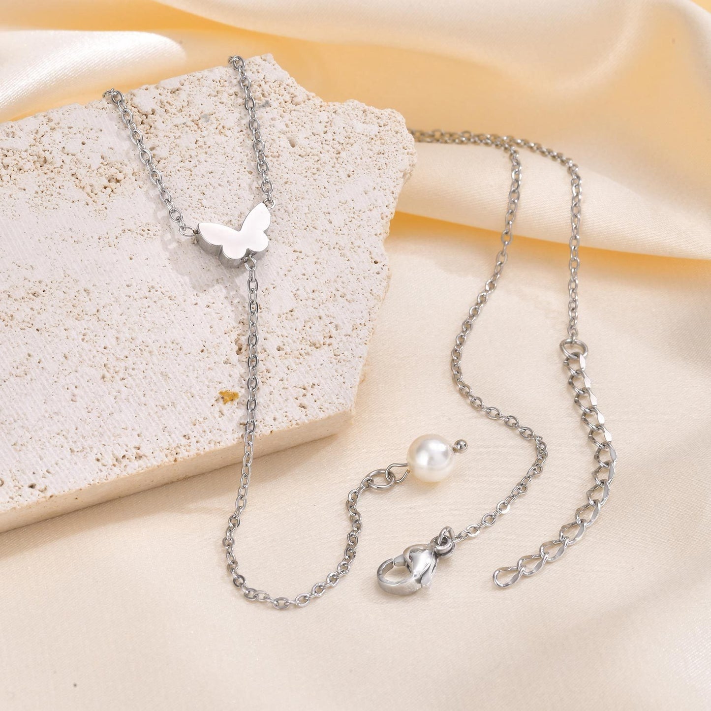Golden Butterfly & Pearl Y-Chain Necklace - Adjustable Vintage Elegance for Everyday Glamour NC-1965