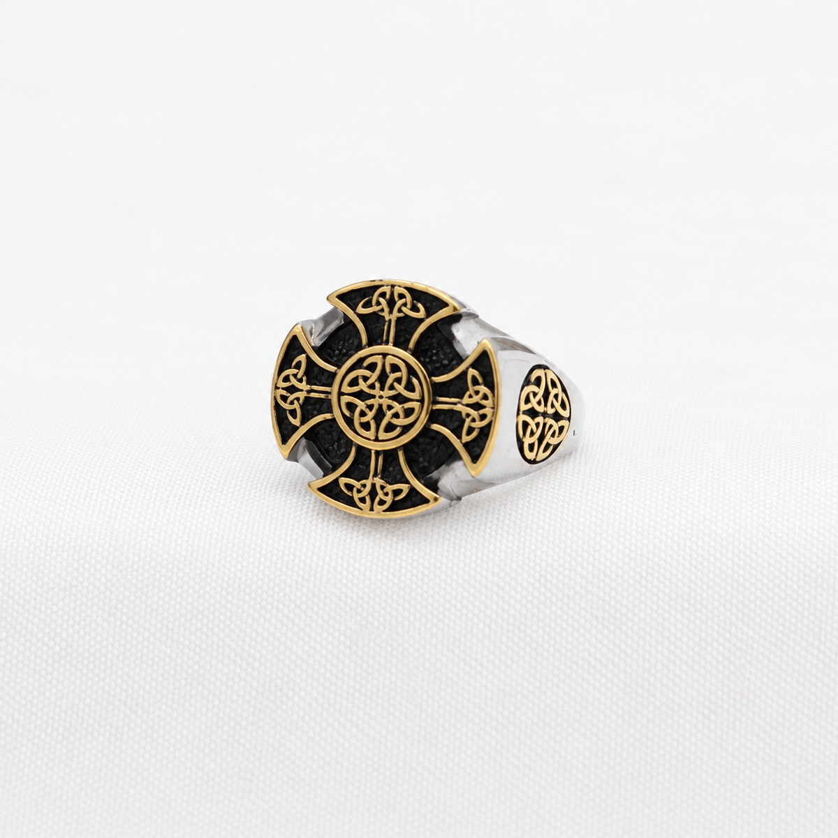 Kemstone Vintage Celtic Cross Ring for Men Titanium Steel Knot Design R1831