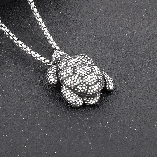 Colgante de tortuga Kemstone con acabado antiguo, lunares retro y motivo floral - Accesorio de collar de acero de titanio con ojo malvado para hombre KP100583-KJX