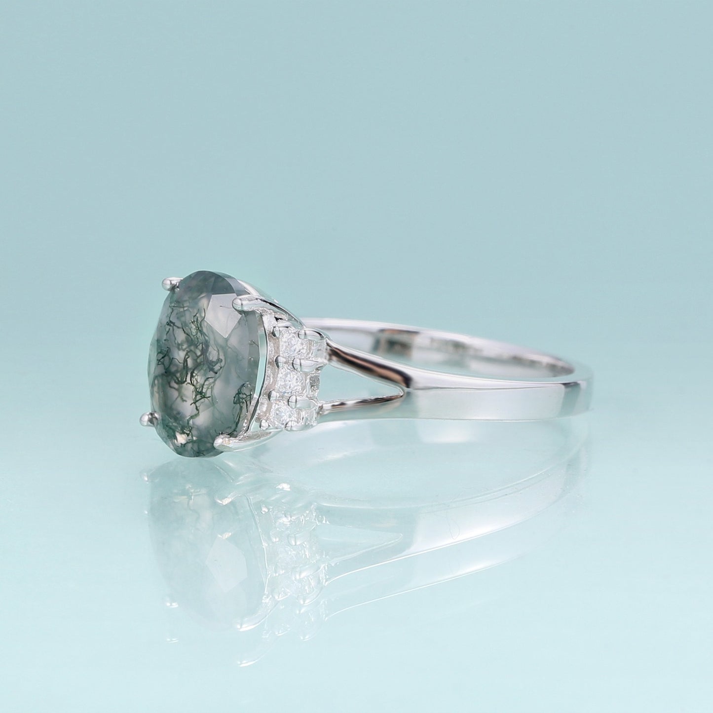 Anillo de compromiso de ágata musgosa en plata de ley 925 con piedra ovalada, diseño original artesanal de Kemstone