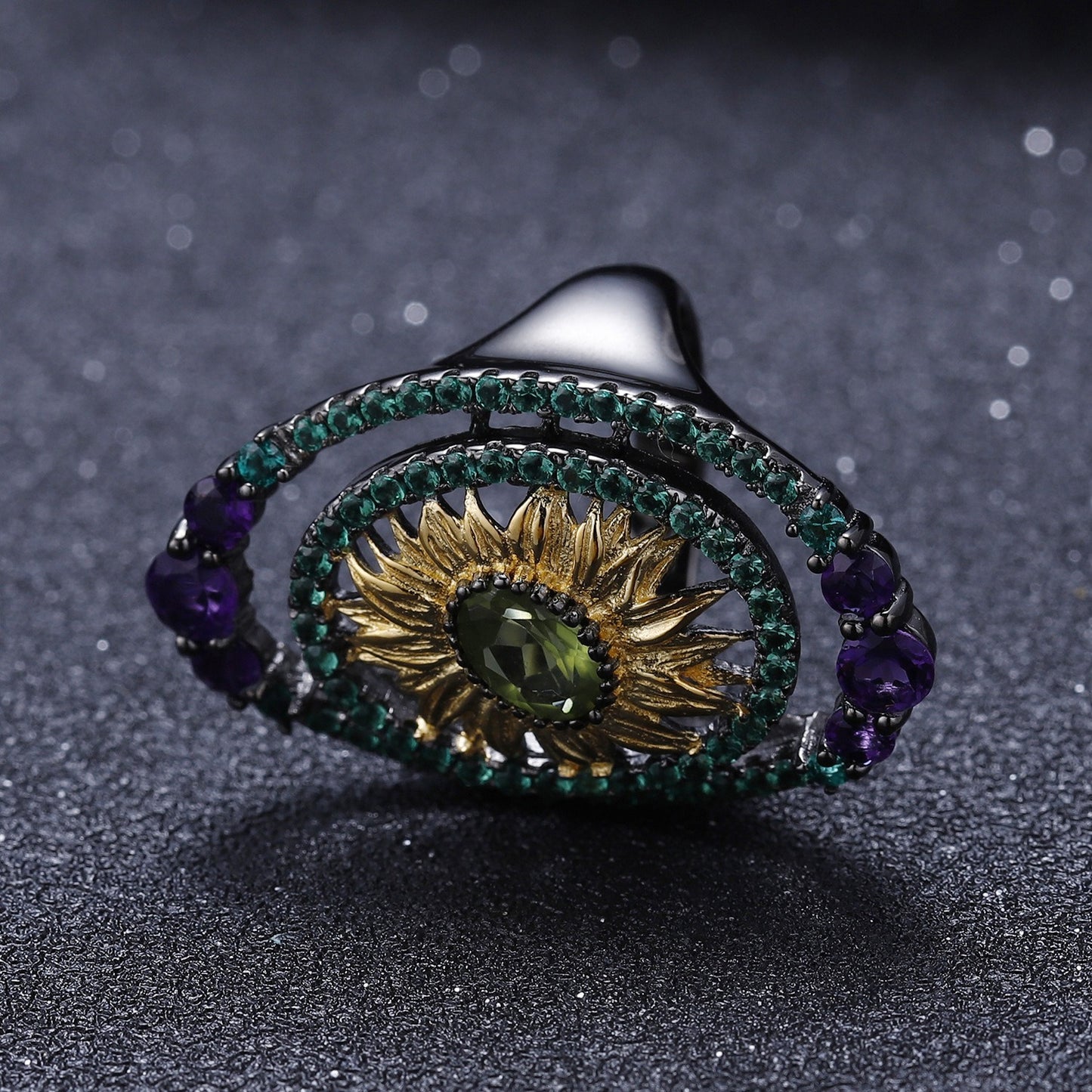 Anillo de peridoto y amatista natural, estilo vintage, diseño original artesanal de Kemstone | Plata de ley 925 con baño de oro, K24426R