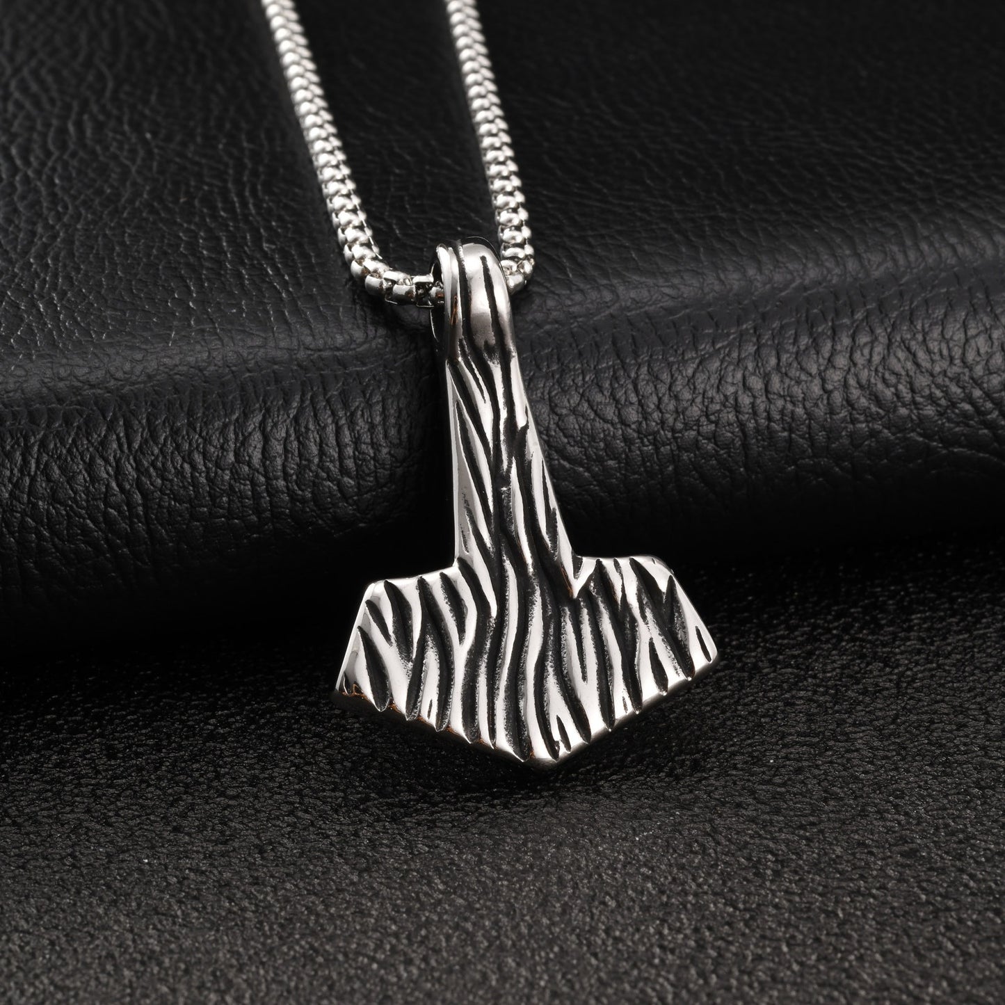 Kemstone Stainless Steel Hammer Pendant Necklace for Men Textured Vintage Chain PN-2388
