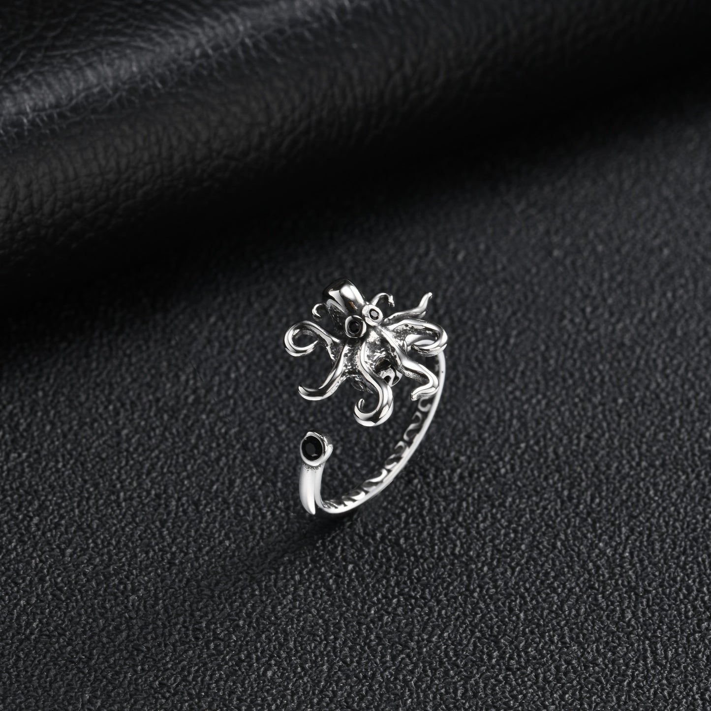 Kemstone Stainless Steel Octopus Spinner Ring for Men Open Vintage Silver RC-1133