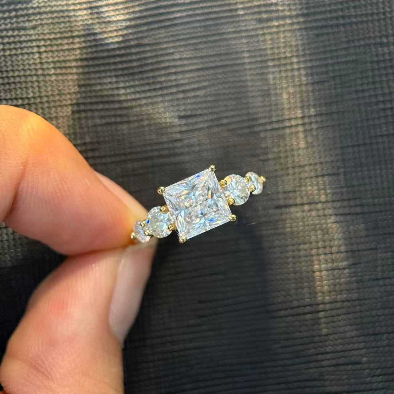 Kemstone Princess Cut Moissanite Five-Stone Ring for Women, 1–6 Carat, Gold-Plated S925 SU545R