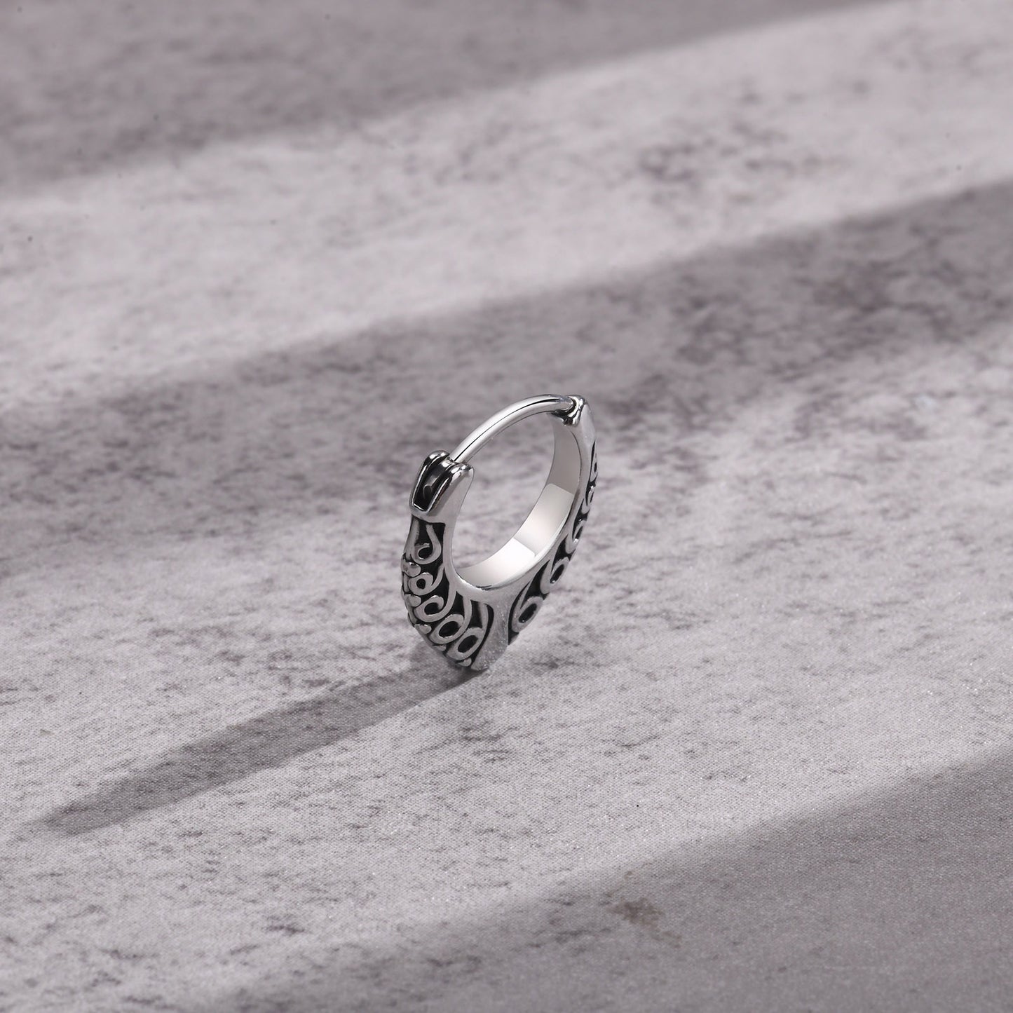 Kemstone Stainless Steel Men's Geometric Ear Cuff - Retro Matte Texture, Hypoallergenic & Lightweight EH-581