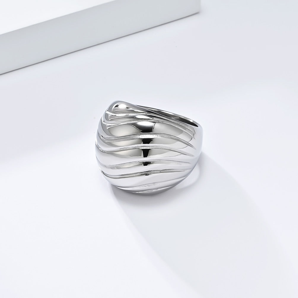 Anillo minimalista francés de acero y titanio de alto brillo: joya geométrica llamativa para mujer, diseño abierto ajustable con un toque urbano K-R967