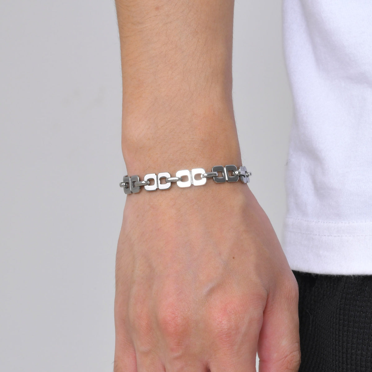 Kemstone Stainless Steel Figure 8 Link Bracelet for Men BR-1935