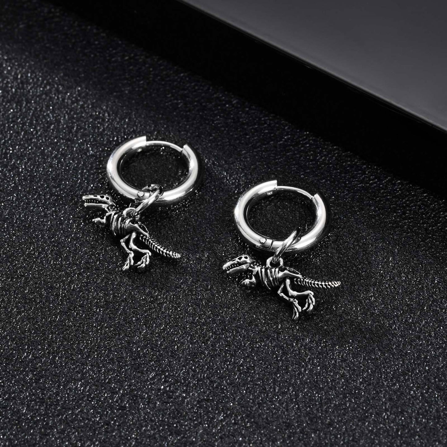 Stainless Steel Dinosaur Skeleton Hoop Earring for Men – Black Drop Charm ED-868