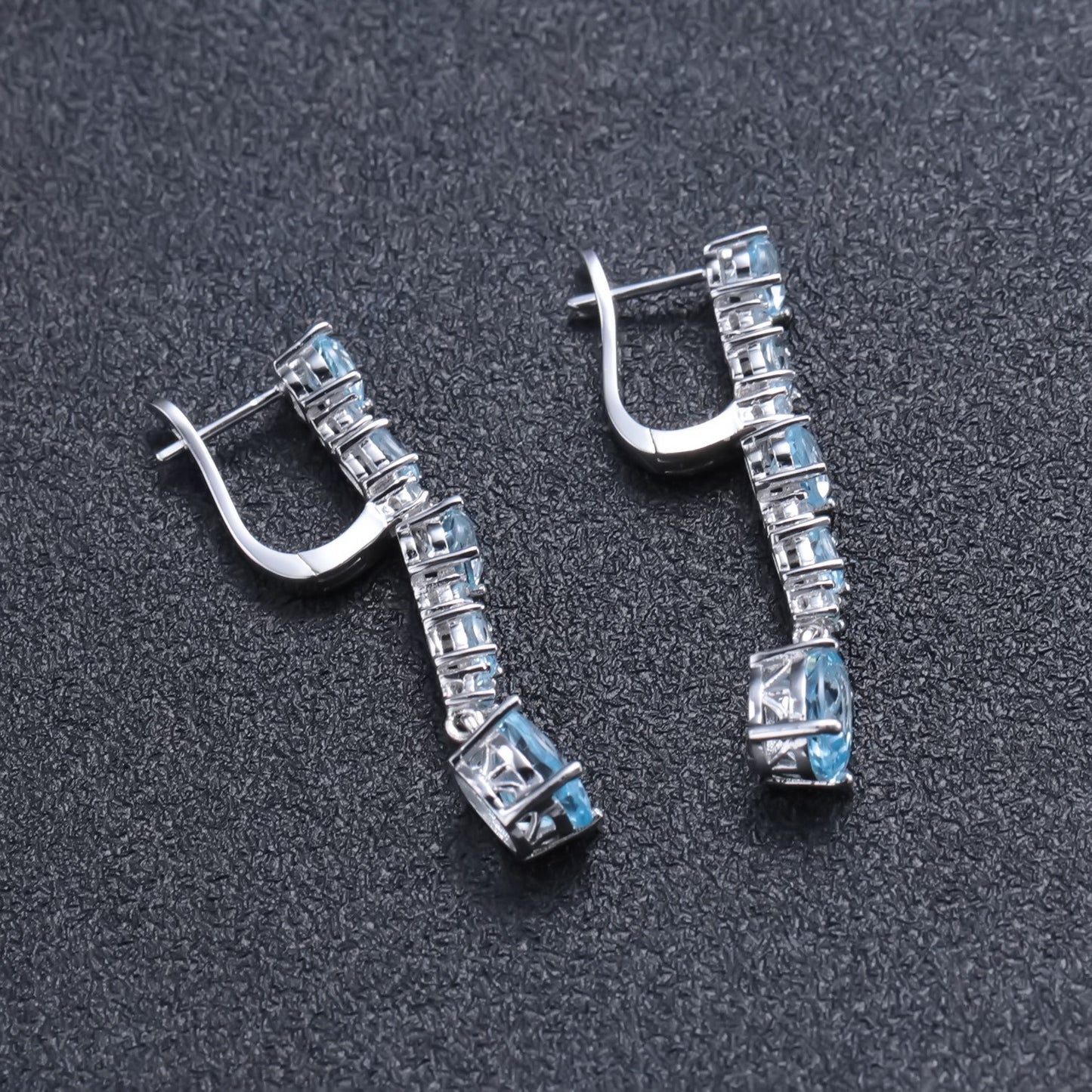 Pendientes de topacio azul de diseño original hechos a mano por Kemstone: pendientes colgantes de piedras preciosas naturales, pendientes de gancho francés de plata de ley S925 para mujer