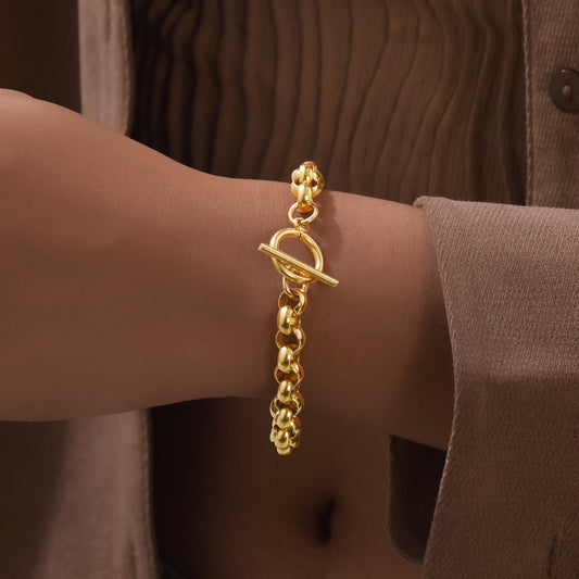 Elegant Adjustable Gold-Tone Stainless Steel Round Pearl Chain Bracelet with Secure OT Clasp – Minimalist Women's Jewelry for Everyday Glam BR2105