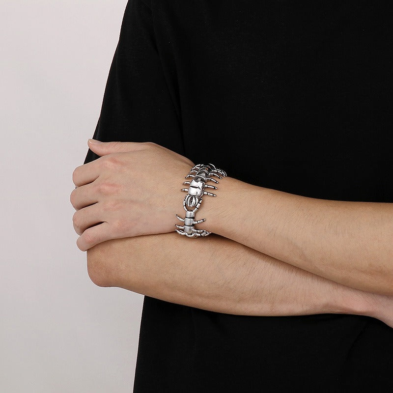 Pulsera Kemstone de acero y titanio negro mate - Cierre de esqueleto moderno y cadena con textura de cocodrilo para un estilo retro unisex KB33468-D