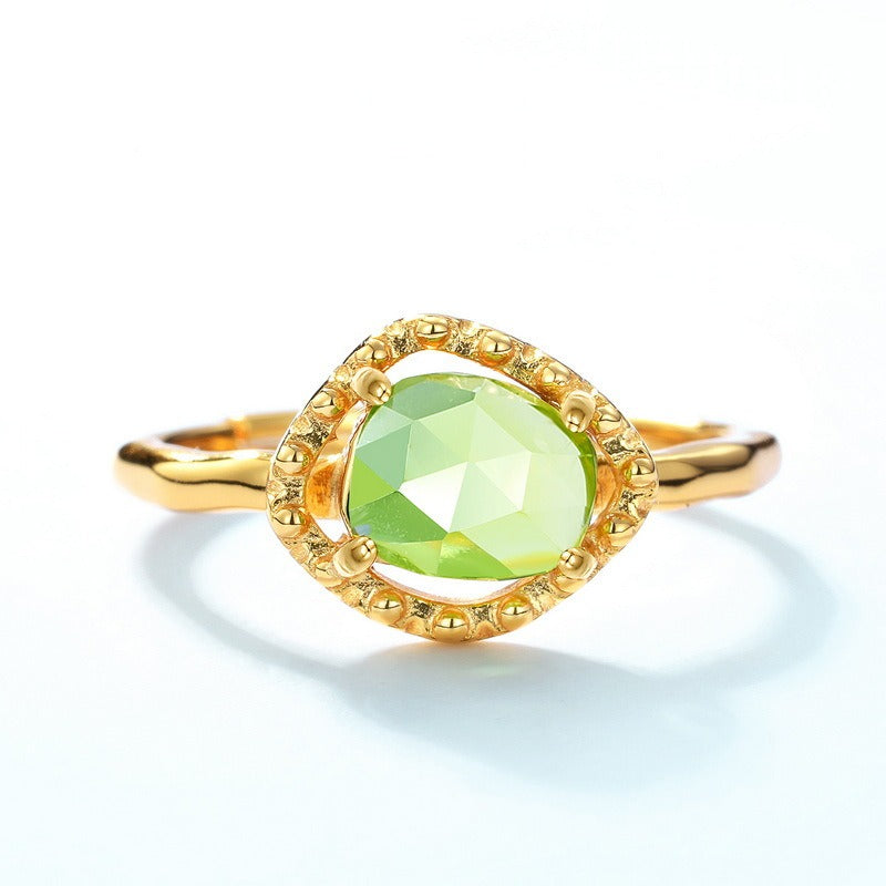 Anillo de peridoto natural de diseño original hecho a mano por Kemstone | Anillo geométrico abierto de plata de ley S925 bañado en oro | Joyería bohemia con estilo | Anillos con piedras preciosas