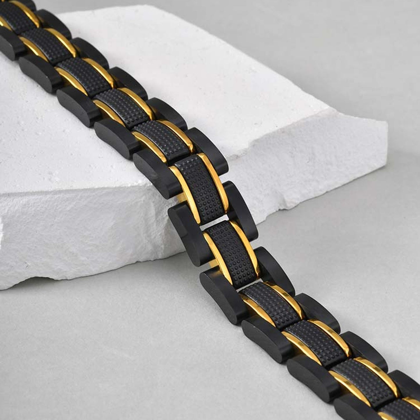 Kemstone Stainless Steel Watch Band Bracelet for Men – Black & Gold Detachable Links BR-734