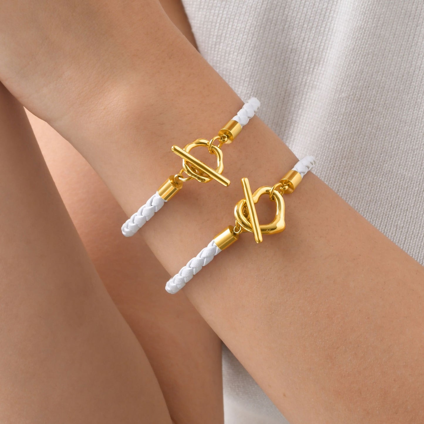 Pulsera Kemstone de acero inoxidable con cierre floral OT y correas de piel blanca flexible - Joyería minimalista moderna para mujer BL-779