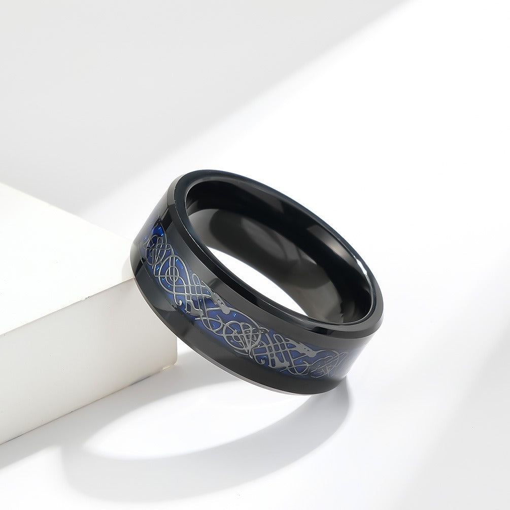 Kemstone Men’s Tungsten Dragon Ring – Carbon Fiber Inlay Gothic Band K-T025