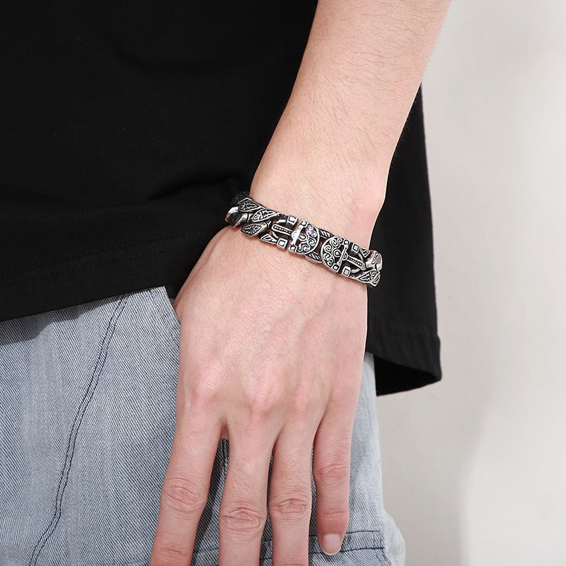 Pulsera Kemstone de acero y titanio con calavera punk para hombre - Diseño urbano audaz KB154968