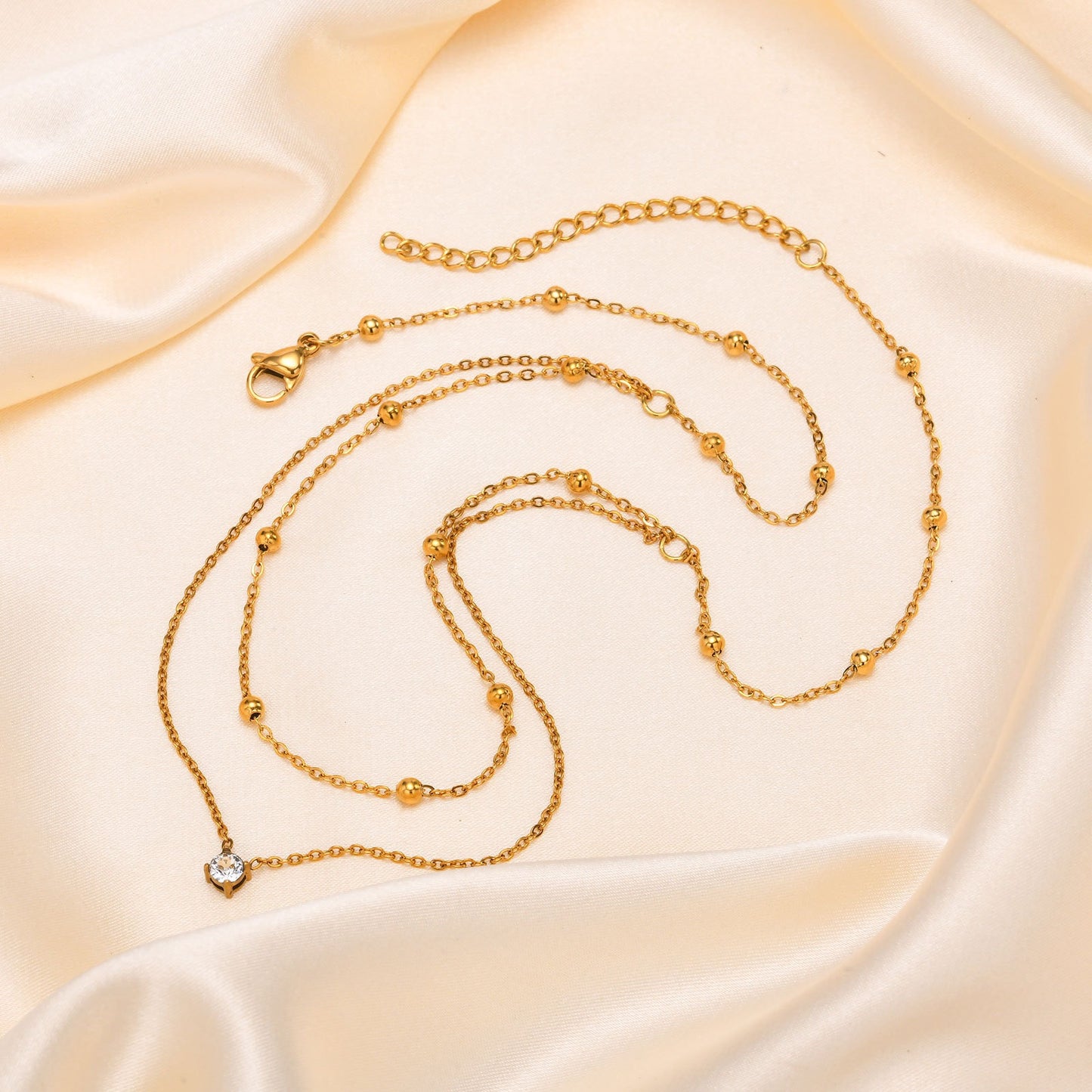 Collar elegante de acero inoxidable de doble capa con circonitas estilo INS para dama en dorado 1856