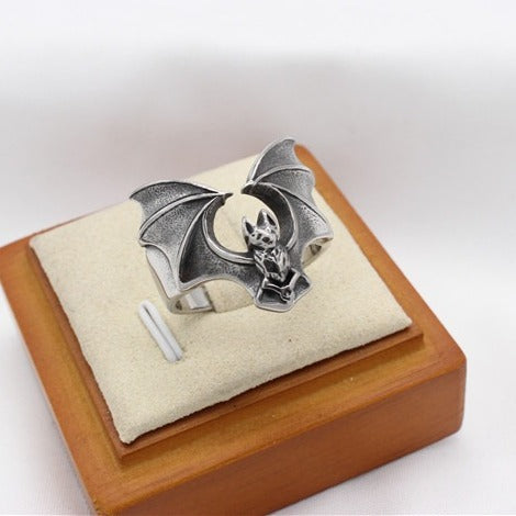 Kemstone Vintage Bat Design Titanium Steel Ring for Men – Gothic Style R1624