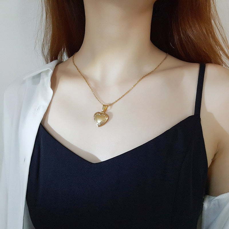 Colgante de corazón de acero inoxidable Kemstone con circonitas - Collar con dije que se abre para mujer PN-1364