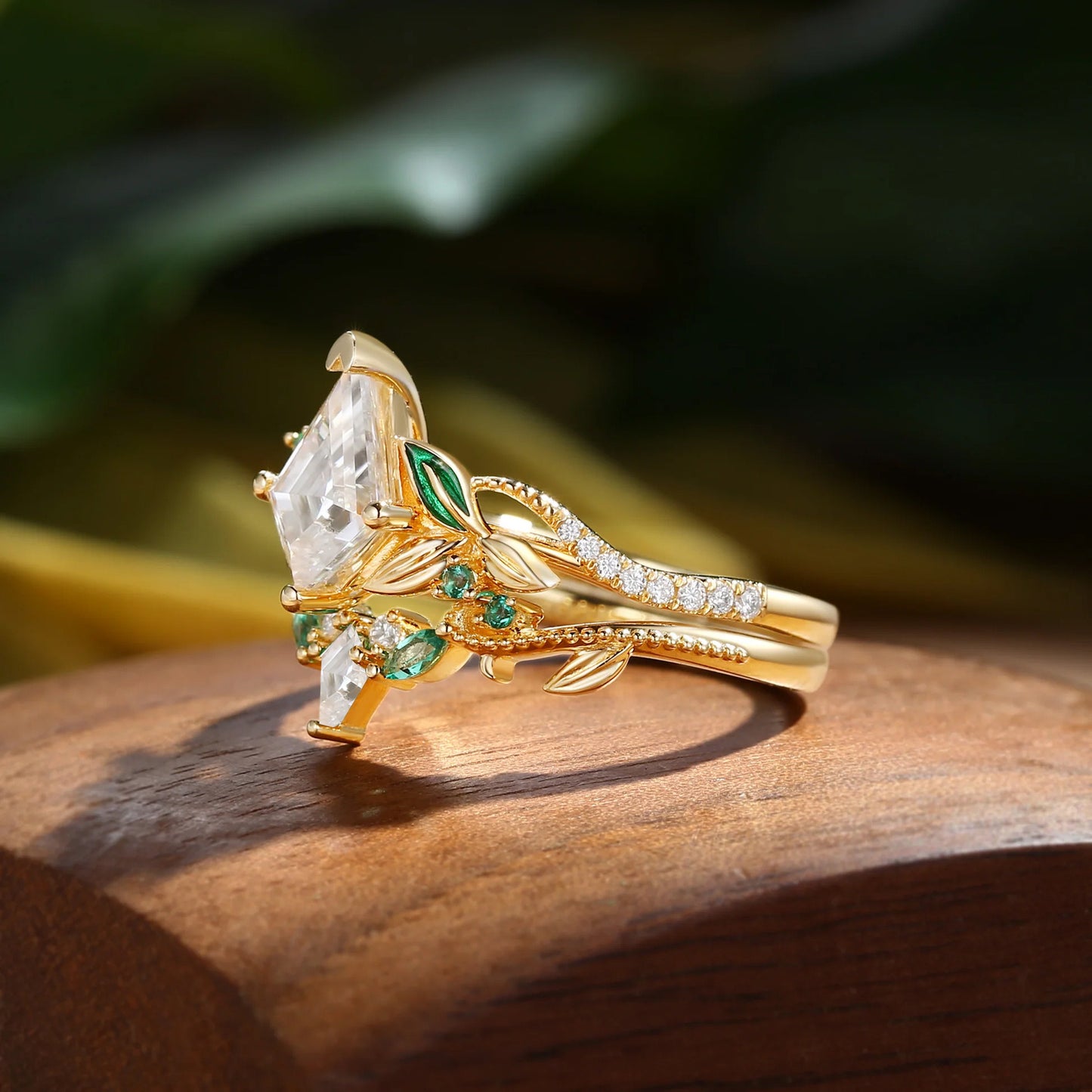Kemstone Kite Cut Moissanite Leaf Ring Set for Women – Nature Inspired Stackable Engagement Ring in S925 Sterling Silver 18K Gold Plated T7-YC0317RS