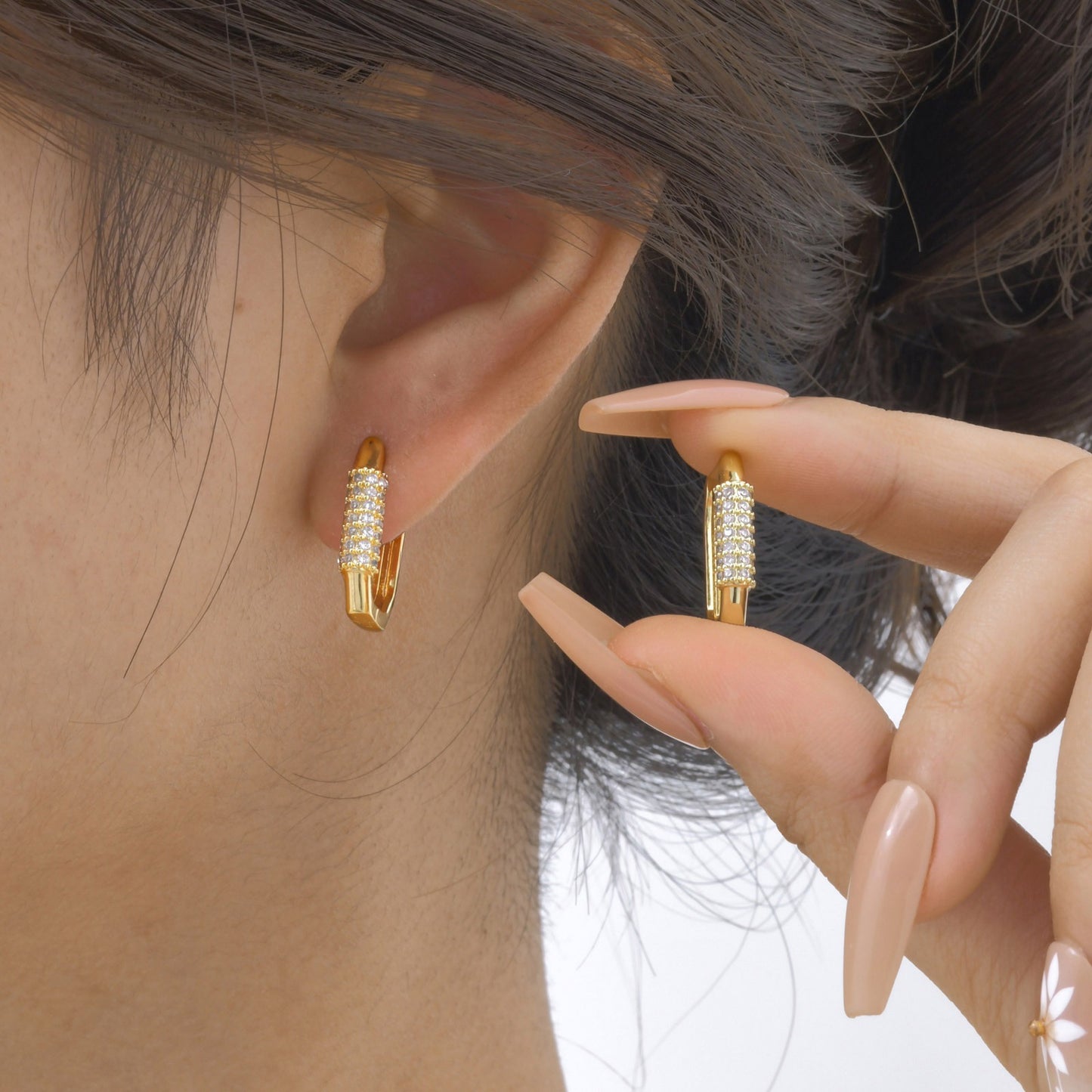 Elegant Copper Geometric Hoop Earrings with Zircon Accents – Timeless Minimalist Jewelry for Women EBD-389