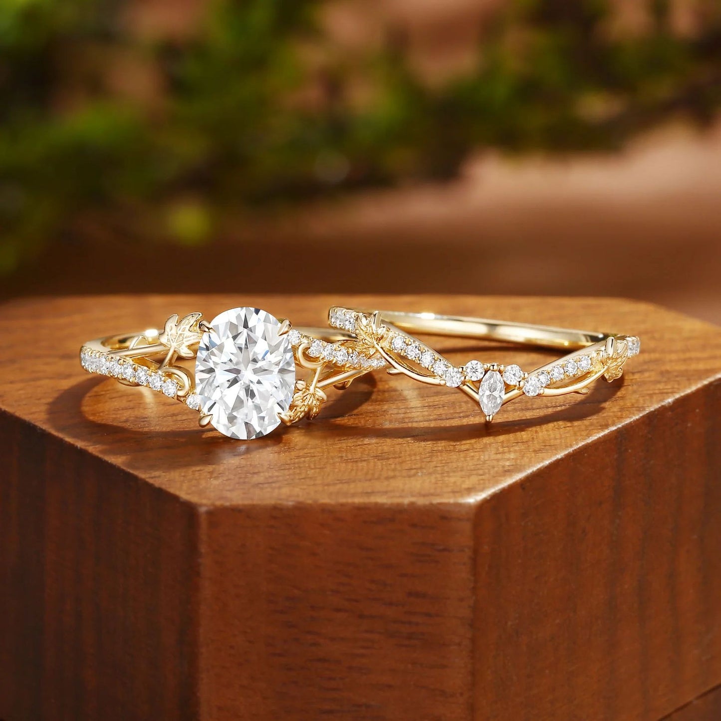 Kemstone Oval Moissanite Floral Ring Set for Women – Nature Inspired Stackable Engagement Ring in S925 Sterling Silver 18K Gold Plated T7-YC0293RS