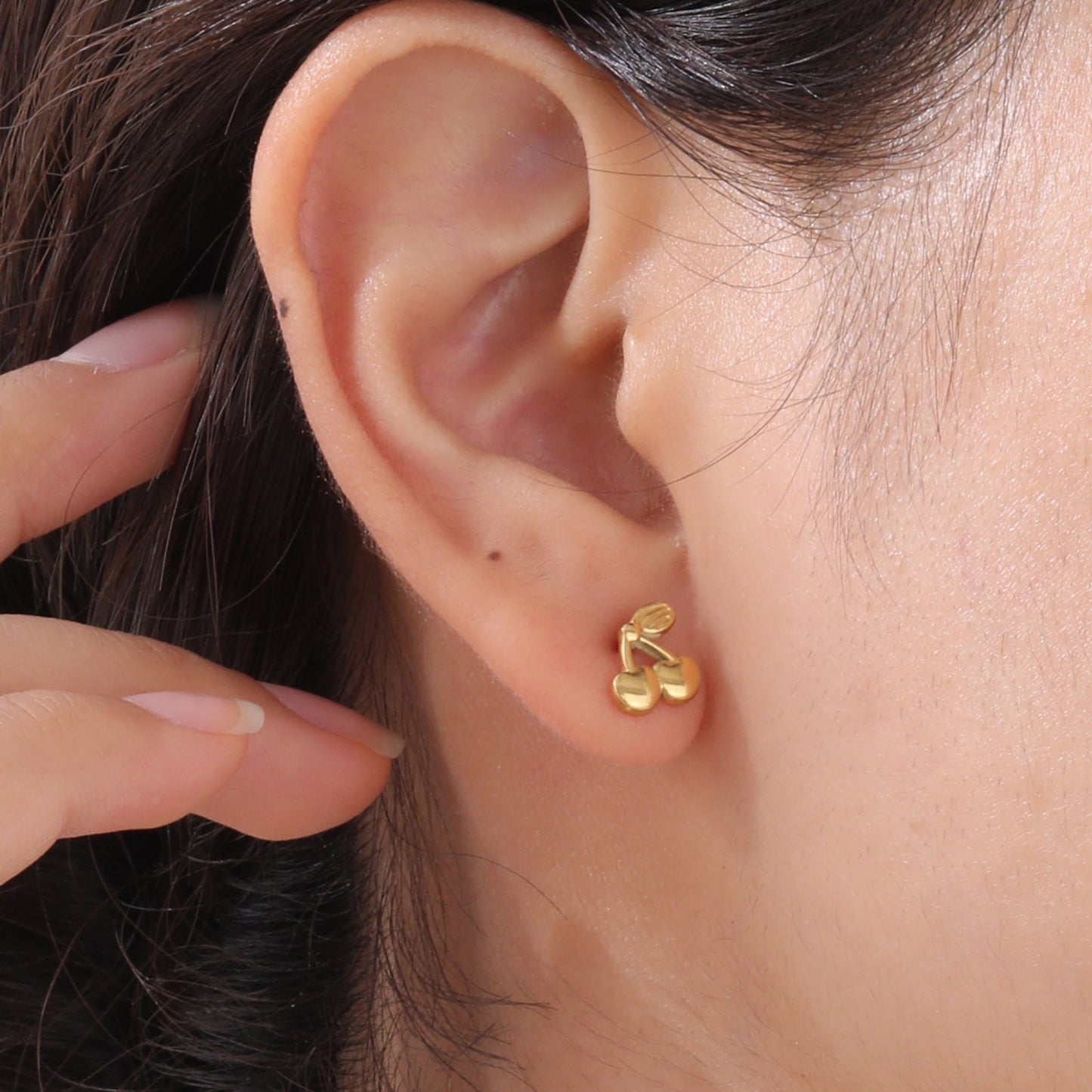Pendientes de acero inoxidable color cereza dorado: joyas minimalistas y elegantes para lucir radiante a diario ES-612