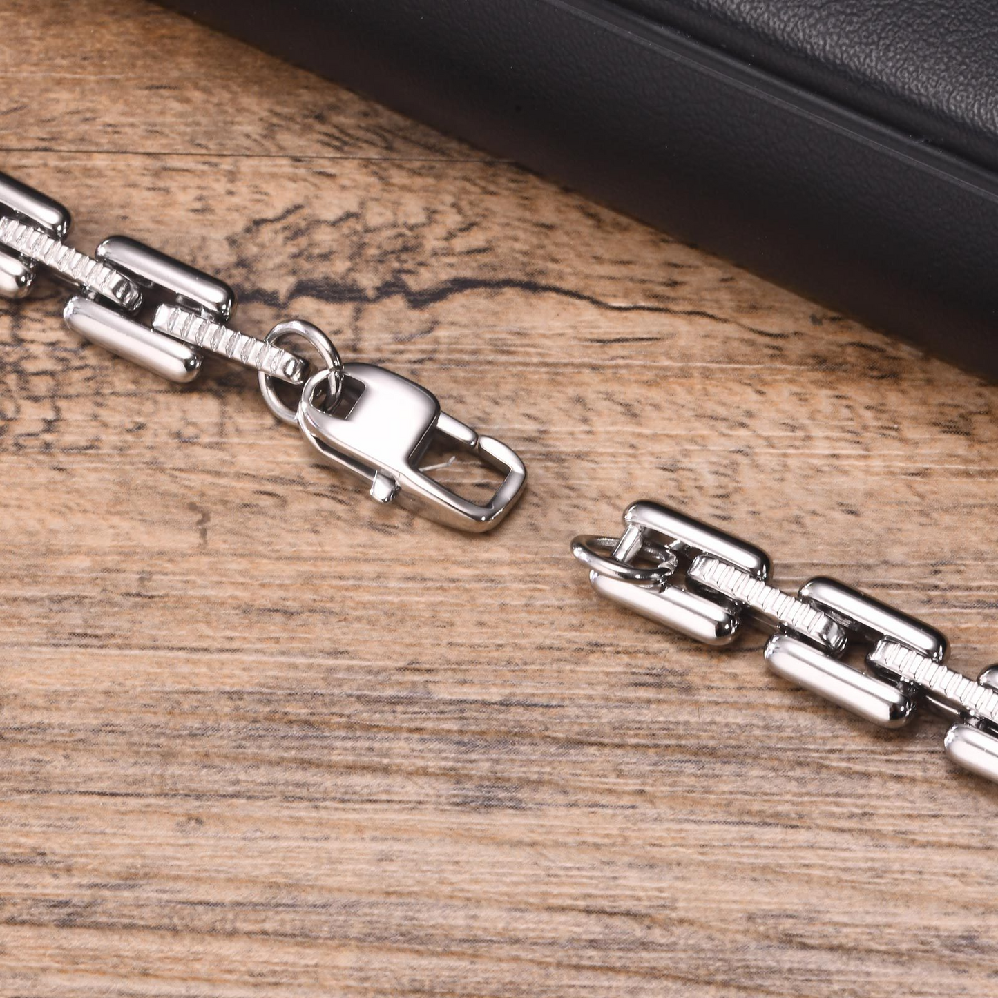 Kemstone Stainless Steel Link Chain Bracelet for Men BR-1979