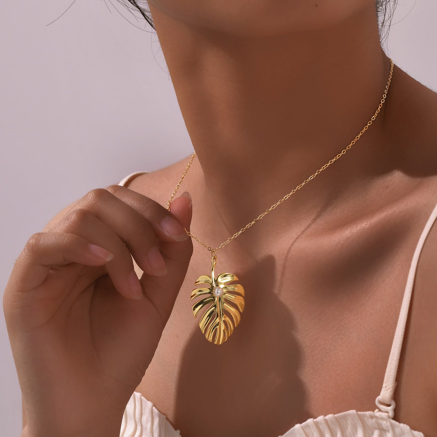 Golden Leaf Story – Collar con colgante de acero inoxidable y cobre para mujer, joyería bohemia de inspiración natural NC-1914