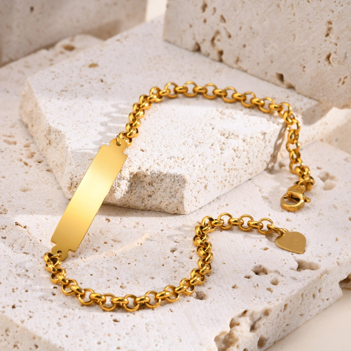 Stainless Steel Curved Pendant & Pearl Chain Bracelet for Women - Golden Minimalist Jewelry with Adjustable Clasp BR-2179