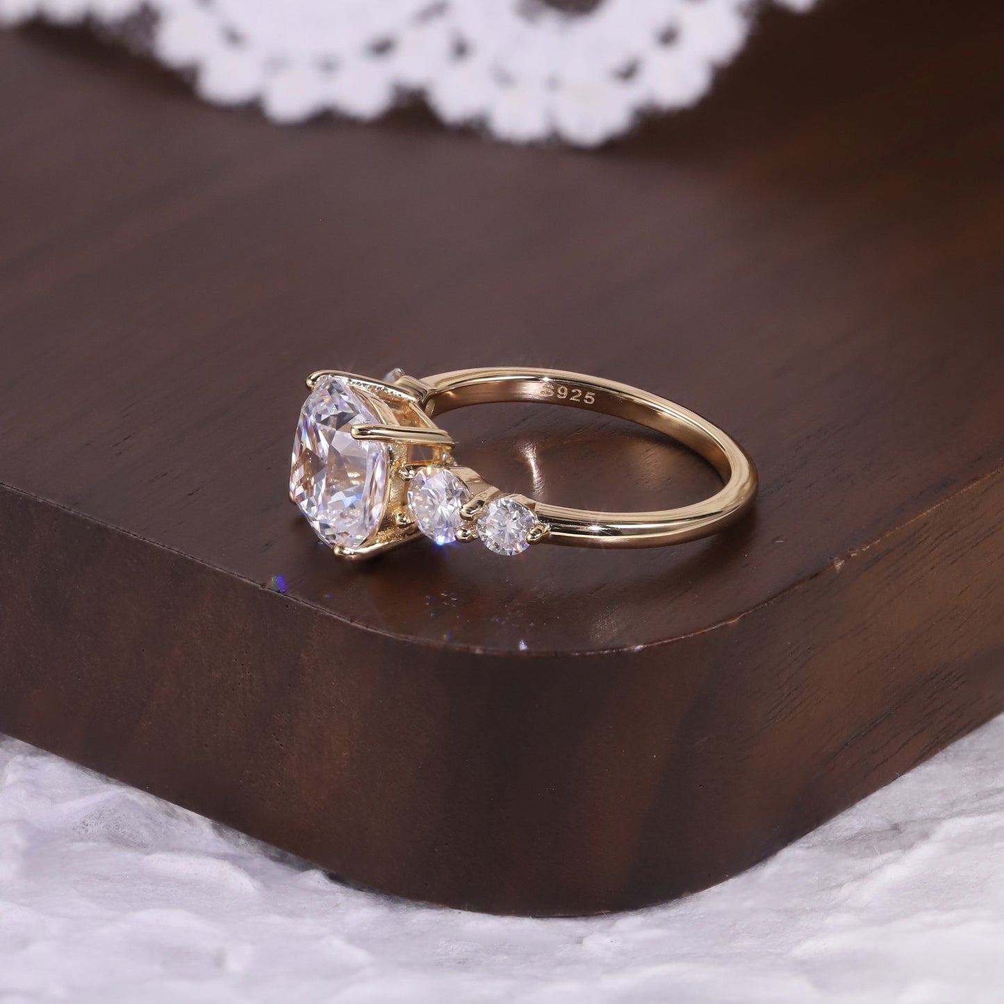 Kemstone Square Cushion Cut Moissanite Five-Stone Ring for Women, 1–6 Carat | S925 Gold-Plated Bridal Engagement Ring SU542R