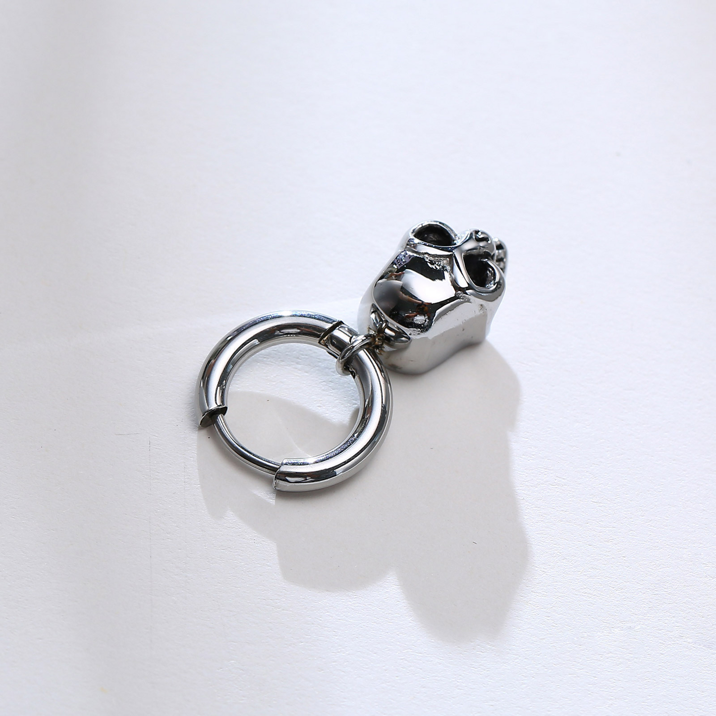 Kemstone Men’s Stainless Steel Skull Hoop Earring – Silver EH-313