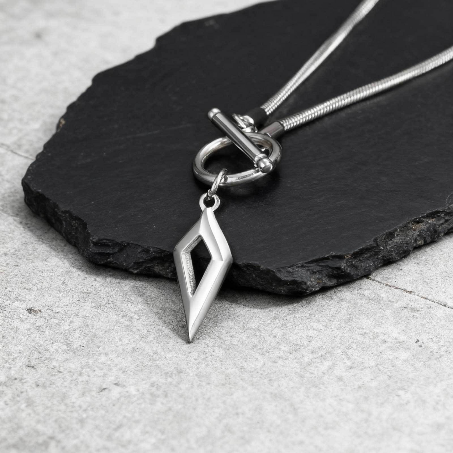 Kemstone Stainless Steel Four-Point Star Pendant Necklace – O-Ring Toggle Snake Chain for Men