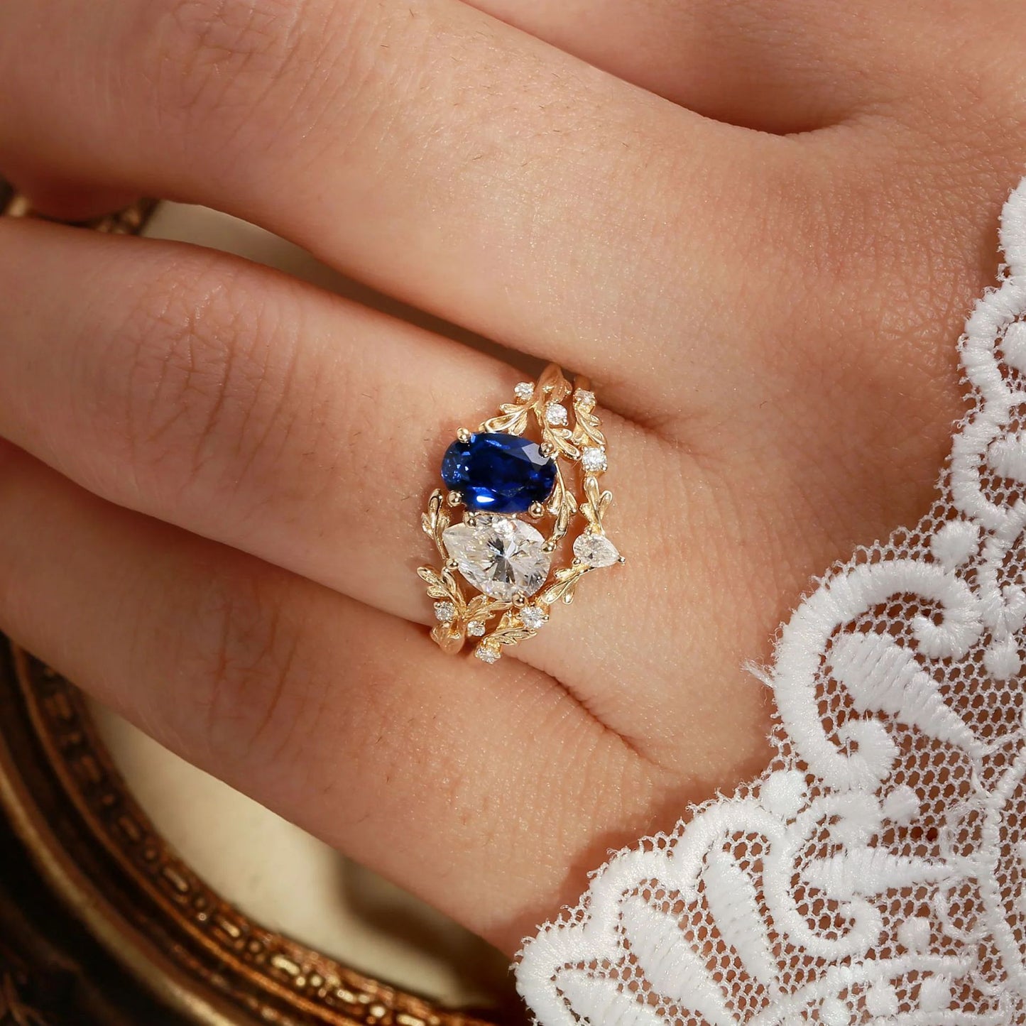 Kemstone Moonstone & Mandarin Garnet Ring Set for Women – Vintage Floral Stackable Ring in S925 Sterling Silver 18K Gold Plated T7-YC0323RS