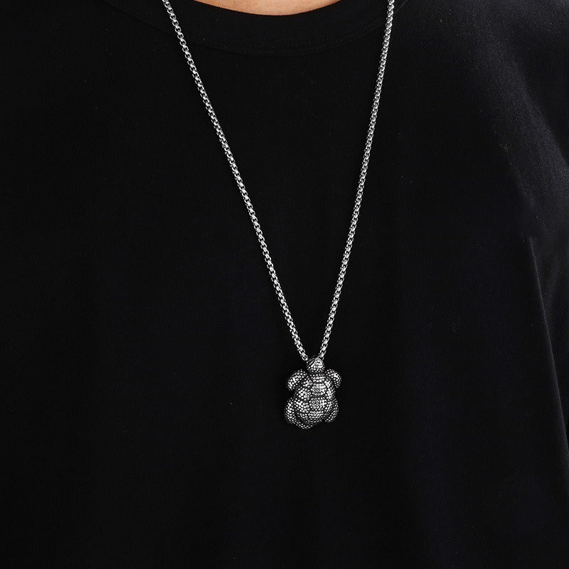 Colgante de tortuga Kemstone con acabado antiguo, lunares retro y motivo floral - Accesorio de collar de acero de titanio con ojo malvado para hombre KP100583-KJX