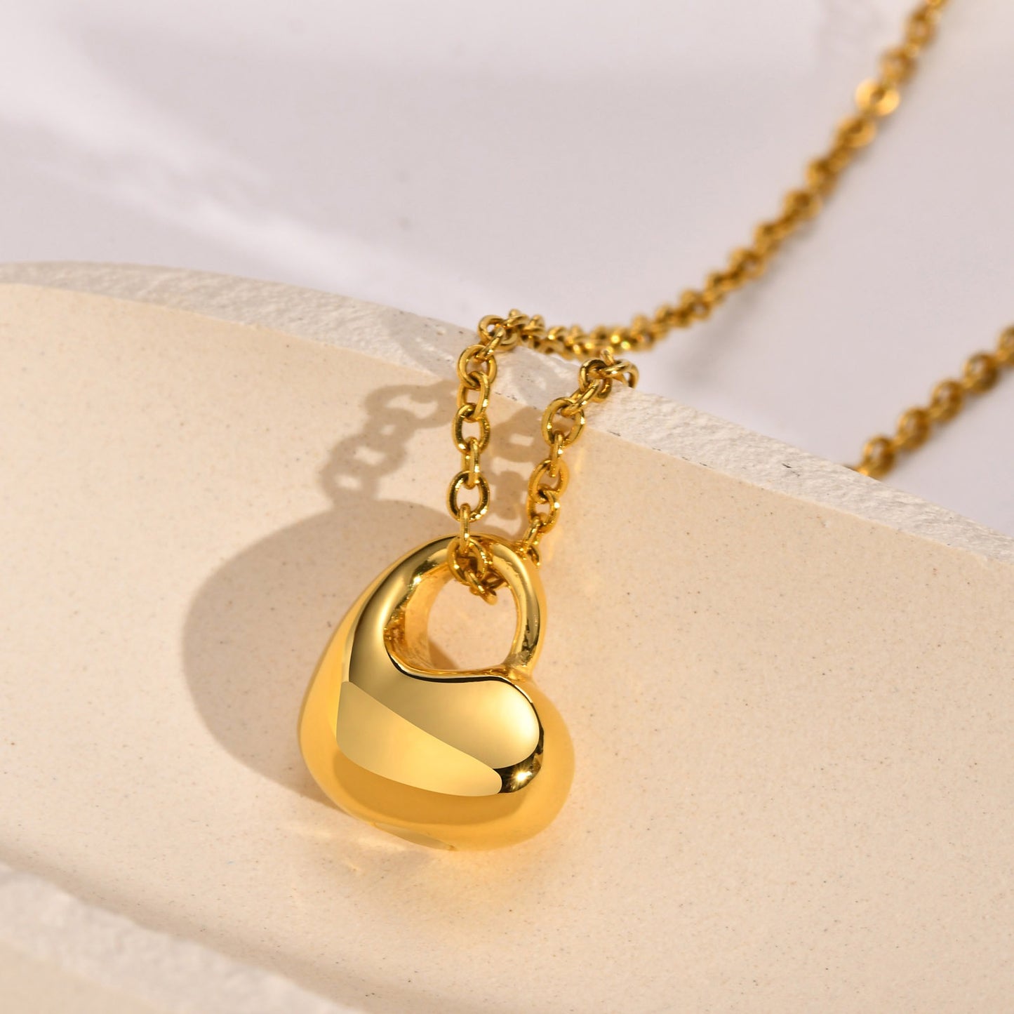Stainless Steel Heart Urn Necklace for Women – Memorial Ashes Pendant Keepsake in Black / Gold / Silver – Gothic Vintage Cremation Jewelry PN-1627