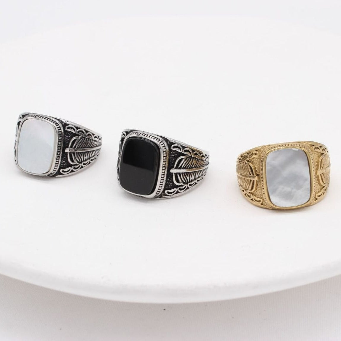 Kemstone Shell Signet Ring for Men Titanium Steel Feather Engraved R1207