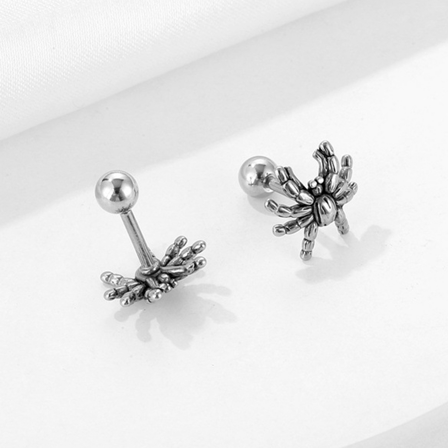 Kemstone Men’s Stainless Steel Spider Stud Earring – Silver ES-460