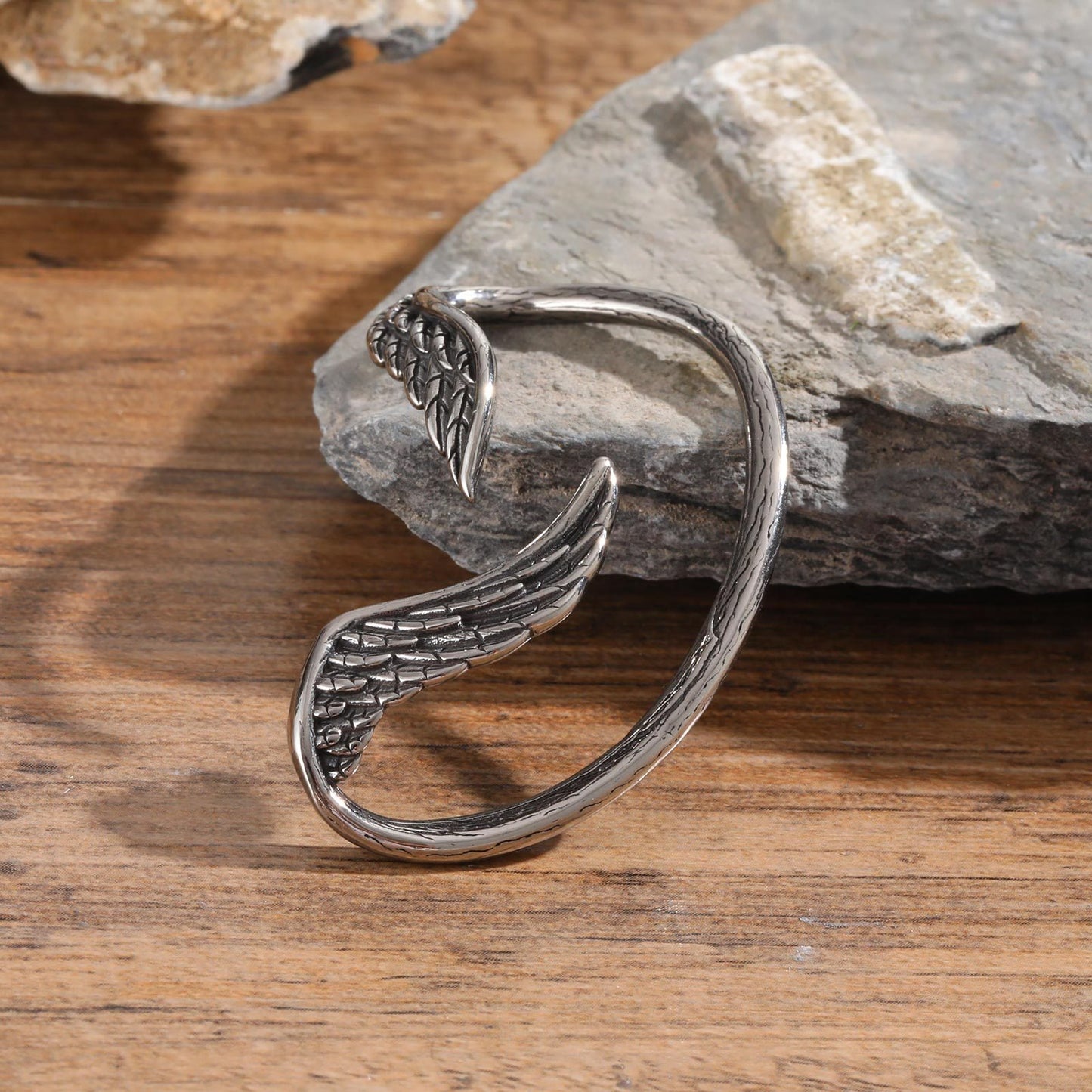 Kemstone Men’s Stainless Steel Wing Ear Cuff – Non Pierced Vintage Earrings ED-784
