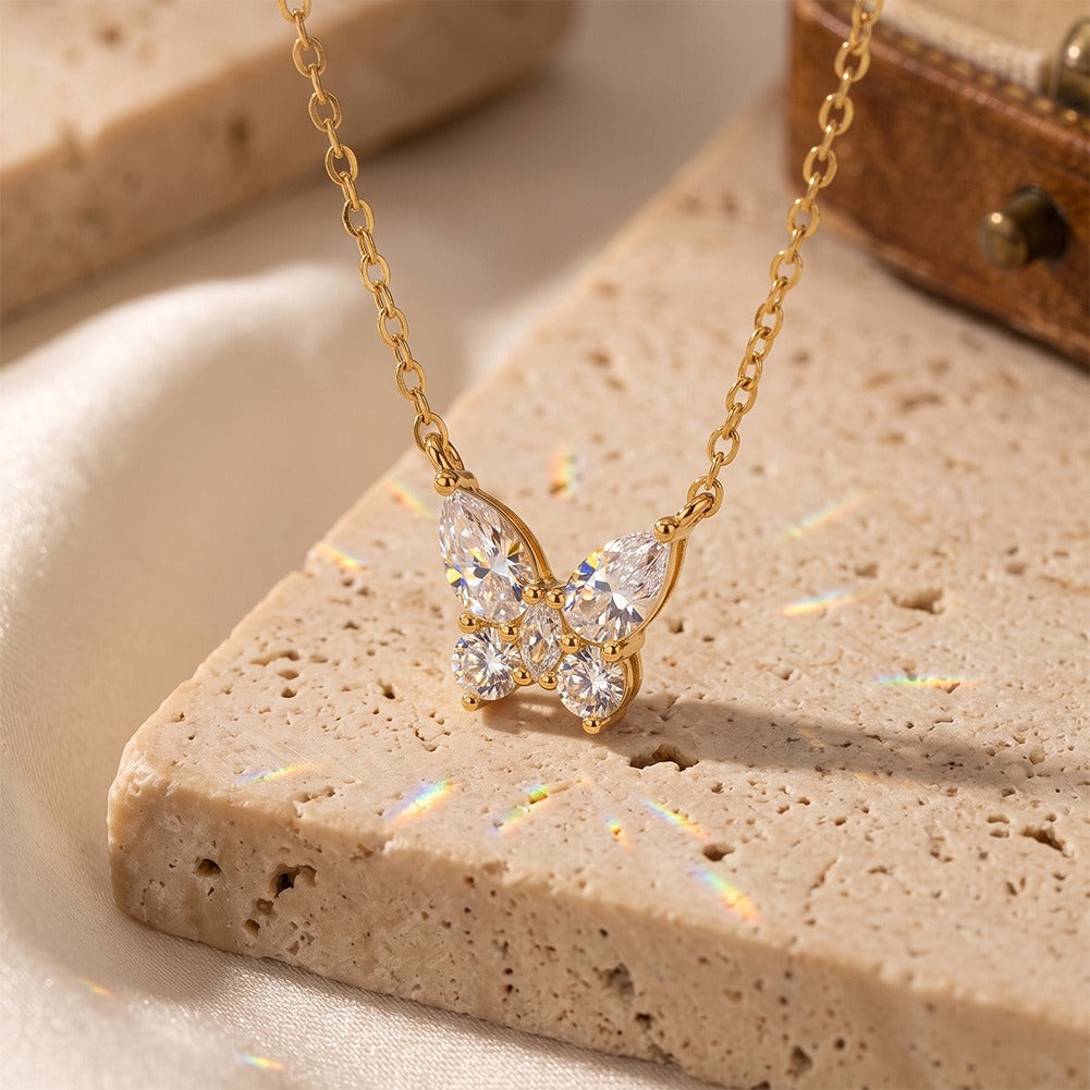 Kemston Pear Cut Moissanite Pendant Necklace for Women 925 Sterling Silver SMON25