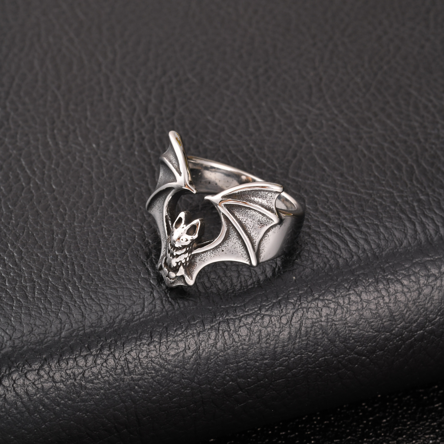 Kemstone Stainless Steel Bat Ring for Men Gothic Silver Style RC-139