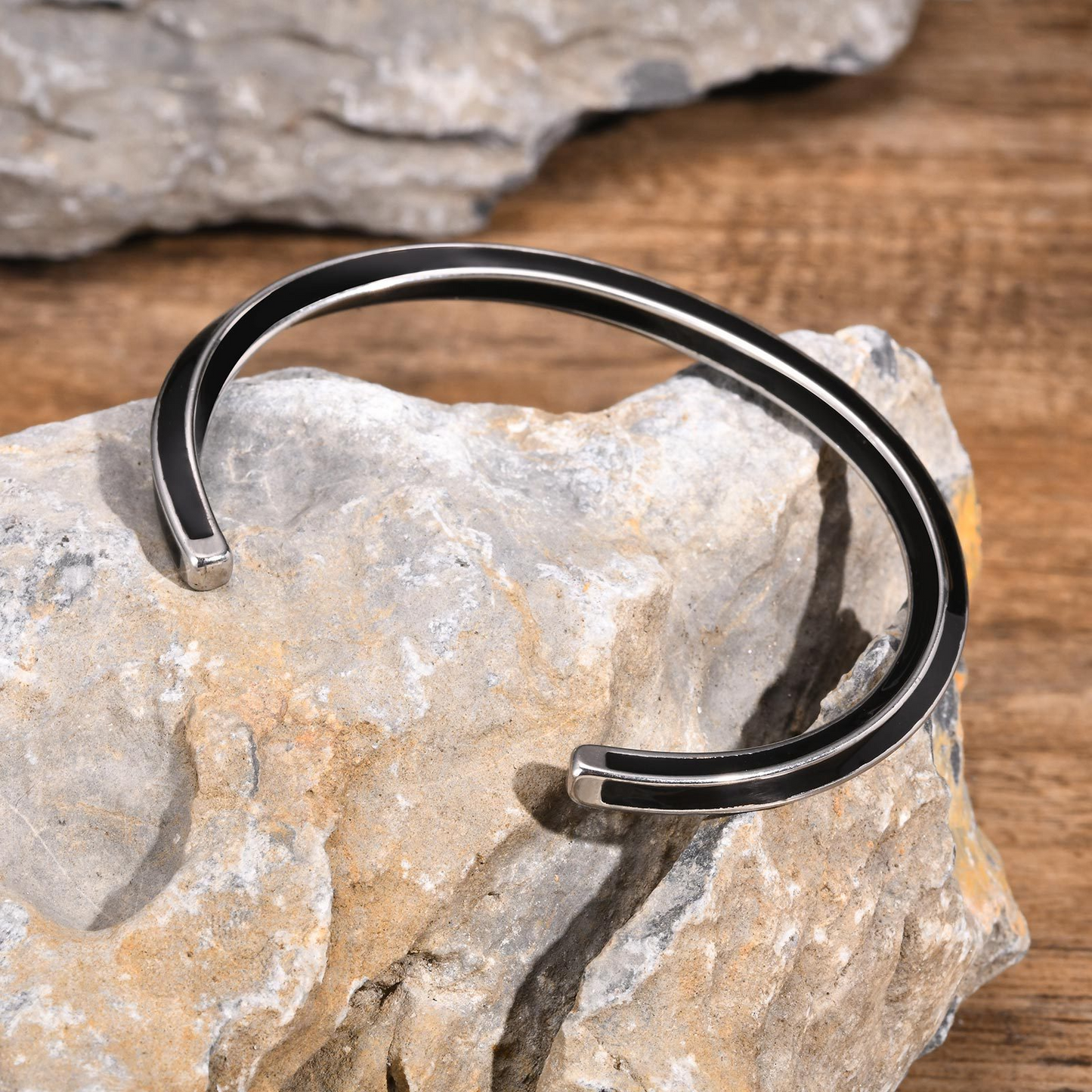 Kemstone Cuff Bracelet for Men Stainless Steel Black Mobius Design B-604